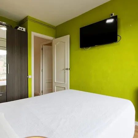 Apartment Large Penthouse With Incredible Views *